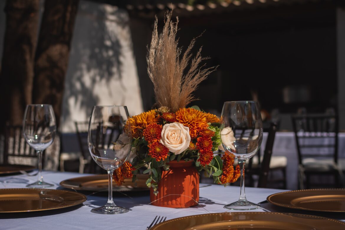 5 Trending Wedding Colors For 2022 Blissfully Wedded